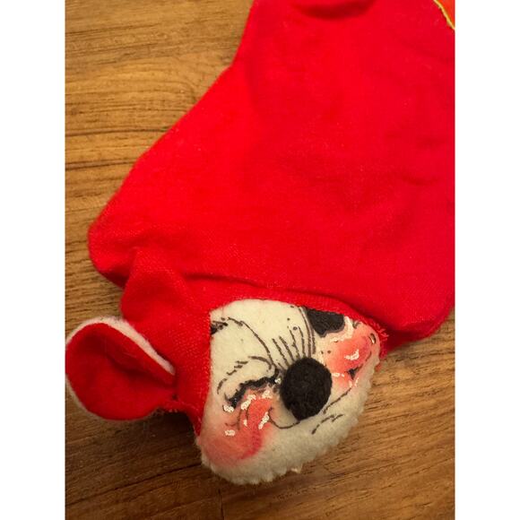 Vintage 1980 Annalee Mobilitee Peek-A-Boo Mouse in CHRISTMAS STOCKING - Picture 2 of 6